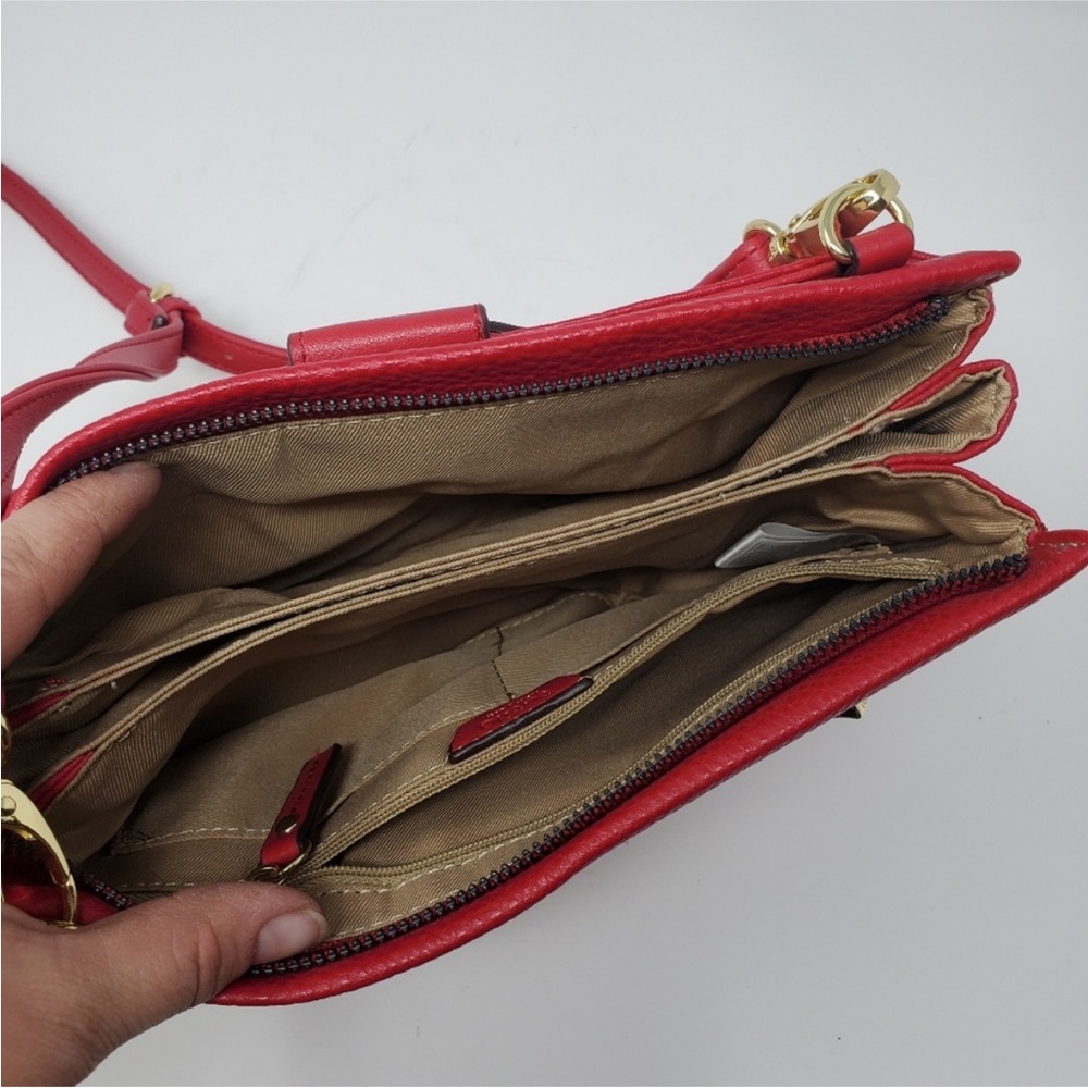 TUTILO New York Red Faux Leather Crossbody Bag With Gold Accents Like New! - Picture 5 of 8